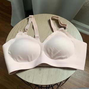 Momcozy Women’s Nursing bra, hands free pumping bra